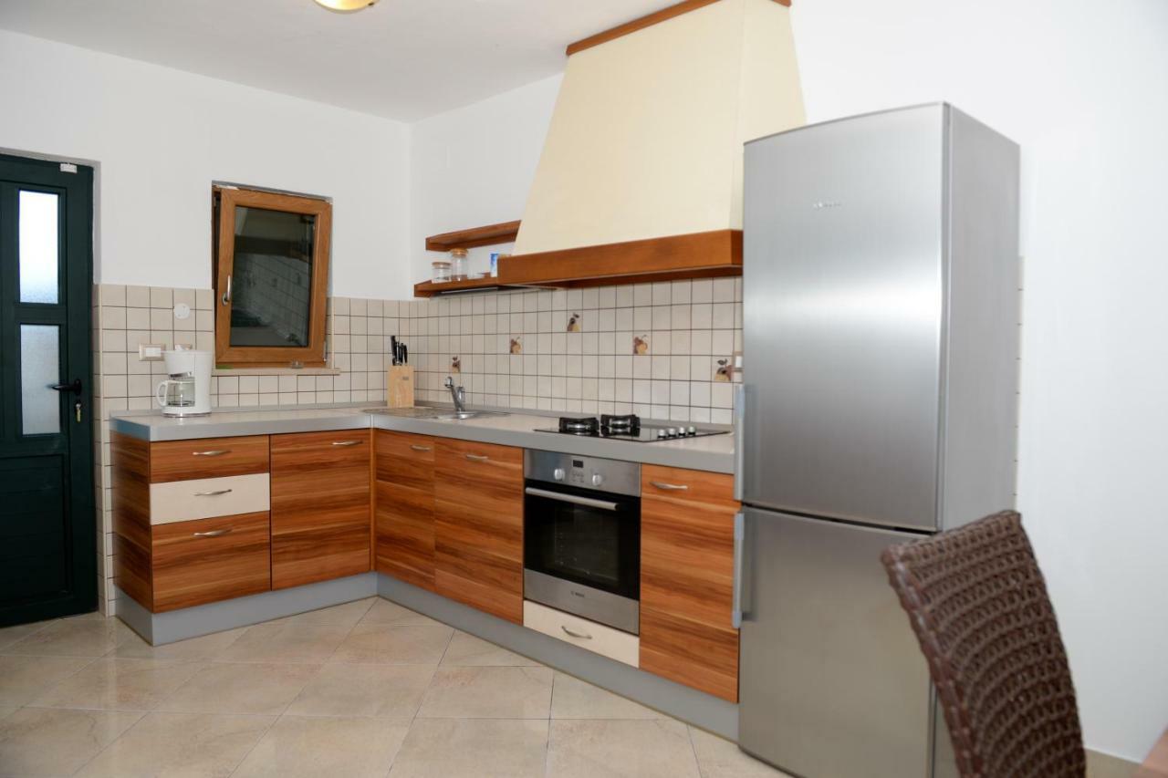 Apartment Markioli Povlja  Exterior foto