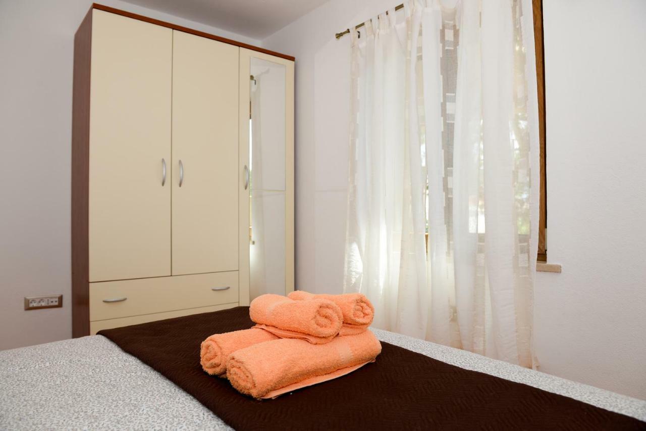 Apartment Markioli Povlja  Exterior foto